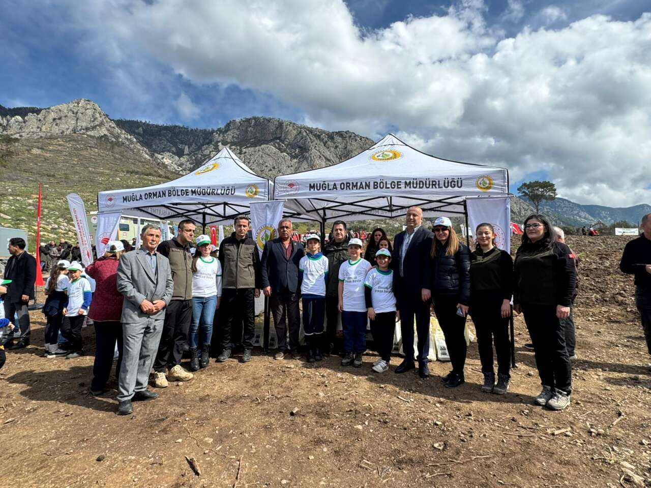 Muğla’da Orman Haftası Etkinliği: 28 Bin Fidan Toprakla Buluşuyor 24